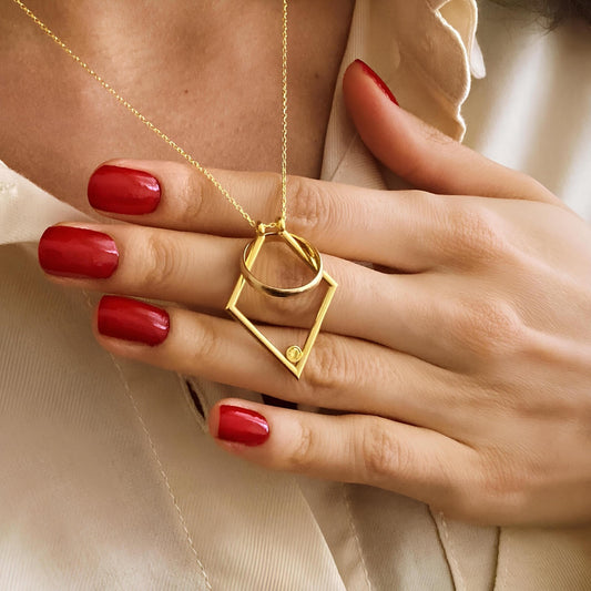 925 Ayar Gümüş Doğum Taşlı Elmas Form Yüzük Tutucu Kolye: Altın Kaplama Yüzük Taşıyıcı - Lisen Aksesuar