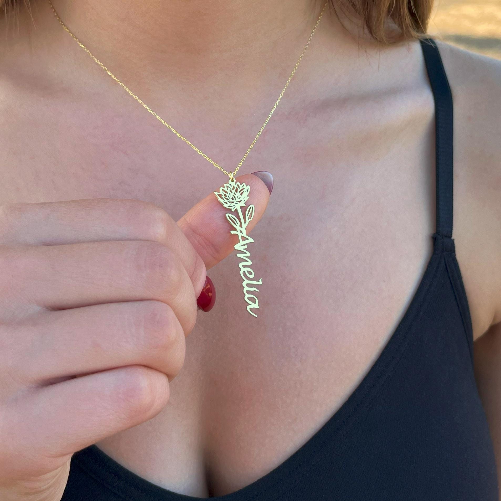 14 Ayar Altın Kaplama Kişiye Özel Doğum Çiçeği İsimli Kolye: 925 Ayar Gümüş Zarif ve Anlamlı Hediye - Lisen Aksesuar