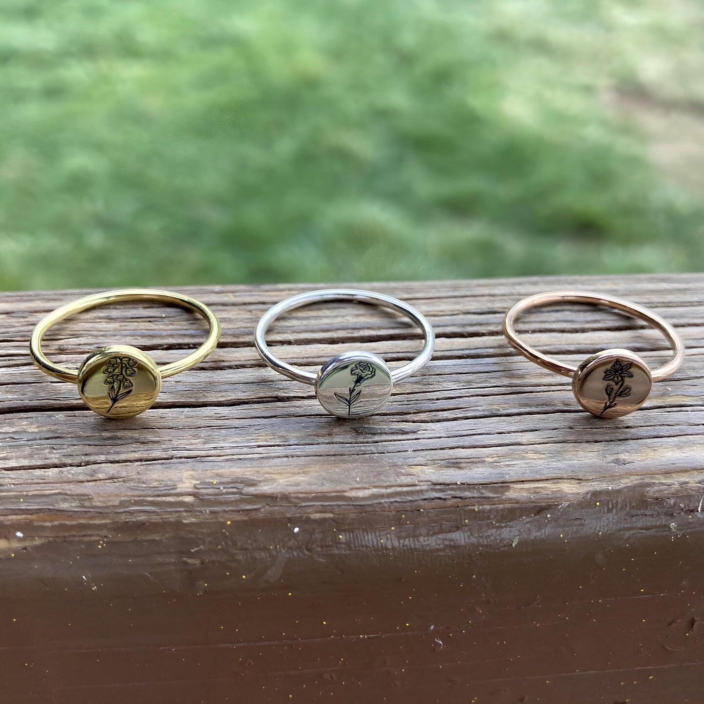 14 Ayar Altın Kaplama Kişiye Özel Doğum Çiçeği Yüzük: 925 Ayar Gümüş Özel Gravürlü Takı - Lisen Aksesuar