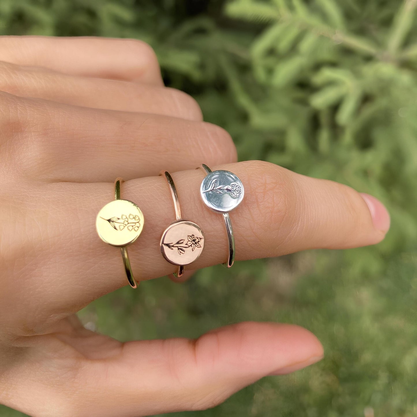 14 Ayar Altın Kaplama Kişiye Özel Doğum Çiçeği Yüzük: 925 Ayar Gümüş Özel Gravürlü Takı - Lisen Aksesuar