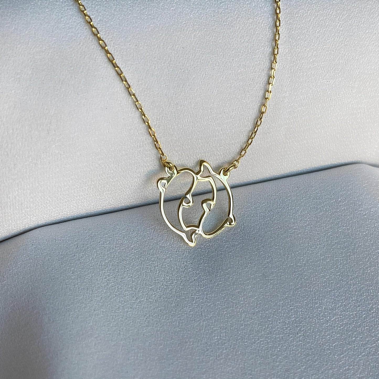 14 Ayar Altın Kaplama Yunus Çift Kolye Seti: 925 Ayar Gümüş Deniz Temalı Takı - Lisen Aksesuar