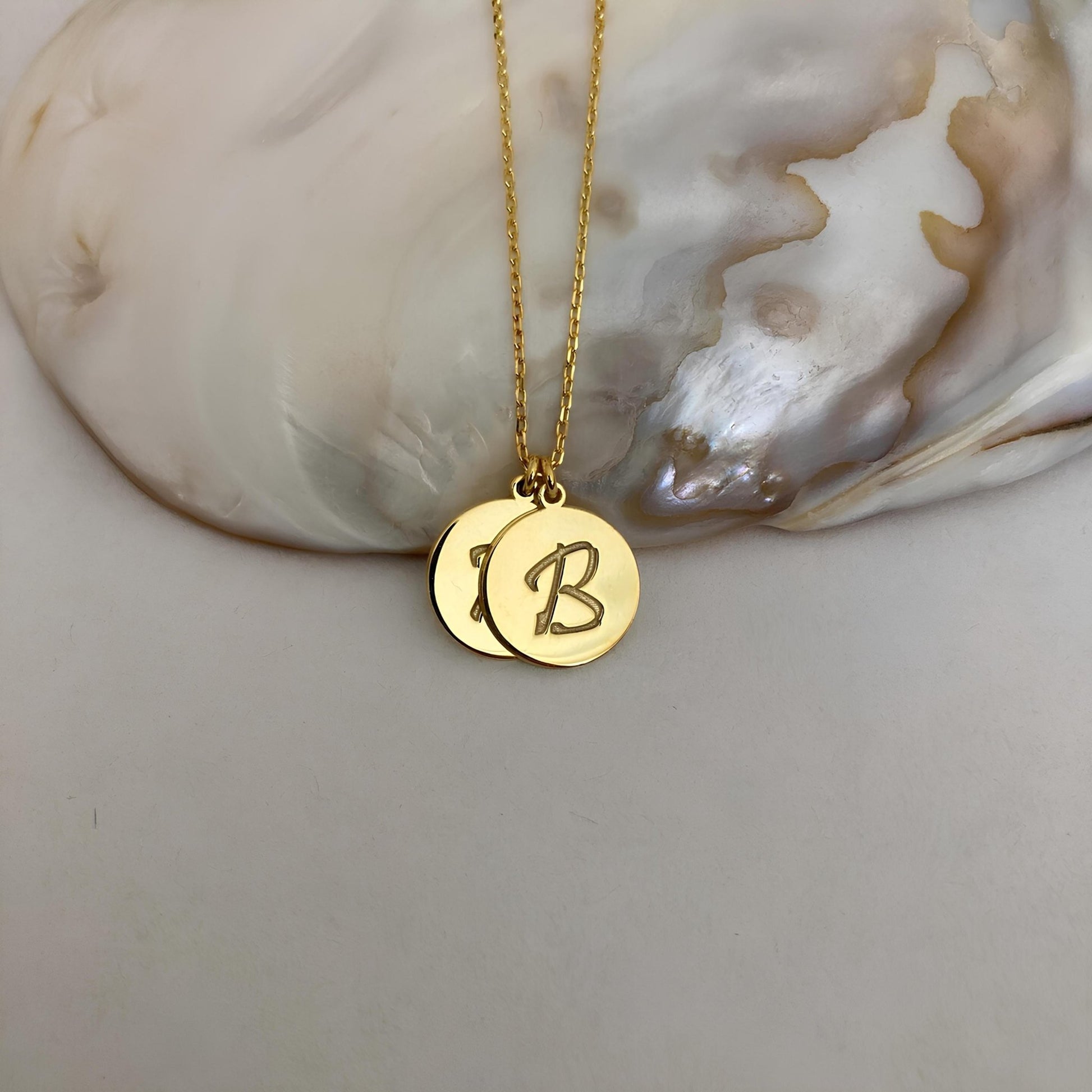 925 Ayar Gümüş Kişiye Özel Harf Disk Kolye: 14 Ayar Altın Kaplama Yuvarlak Baş Harfi - Lisen Aksesuar