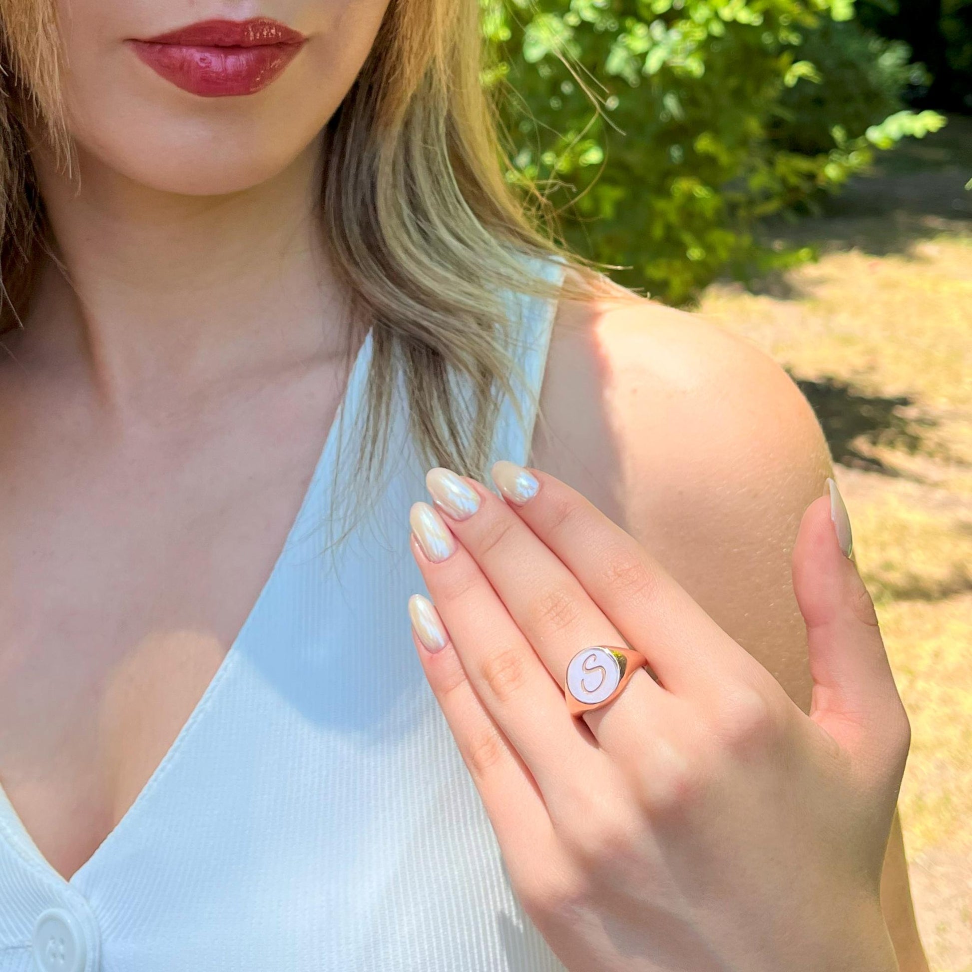 925 Ayar Gümüş Kişiye Özel Kazımalı Signet Yüzük: Altın Kaplama Unisex Takı - Lisen Aksesuar