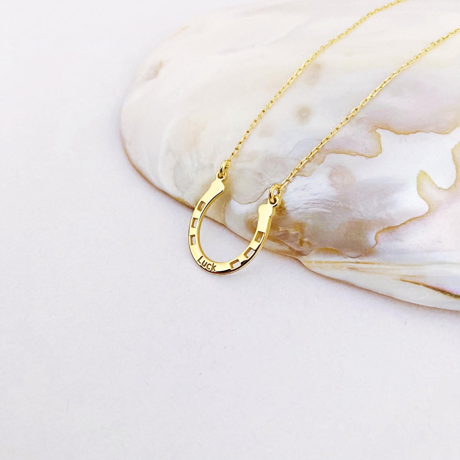 925 Ayar Gümüş Kişiye Özel Nal Kolye: 14 Ayar Altın Kaplama Şans Sembolü - Lisen Aksesuar