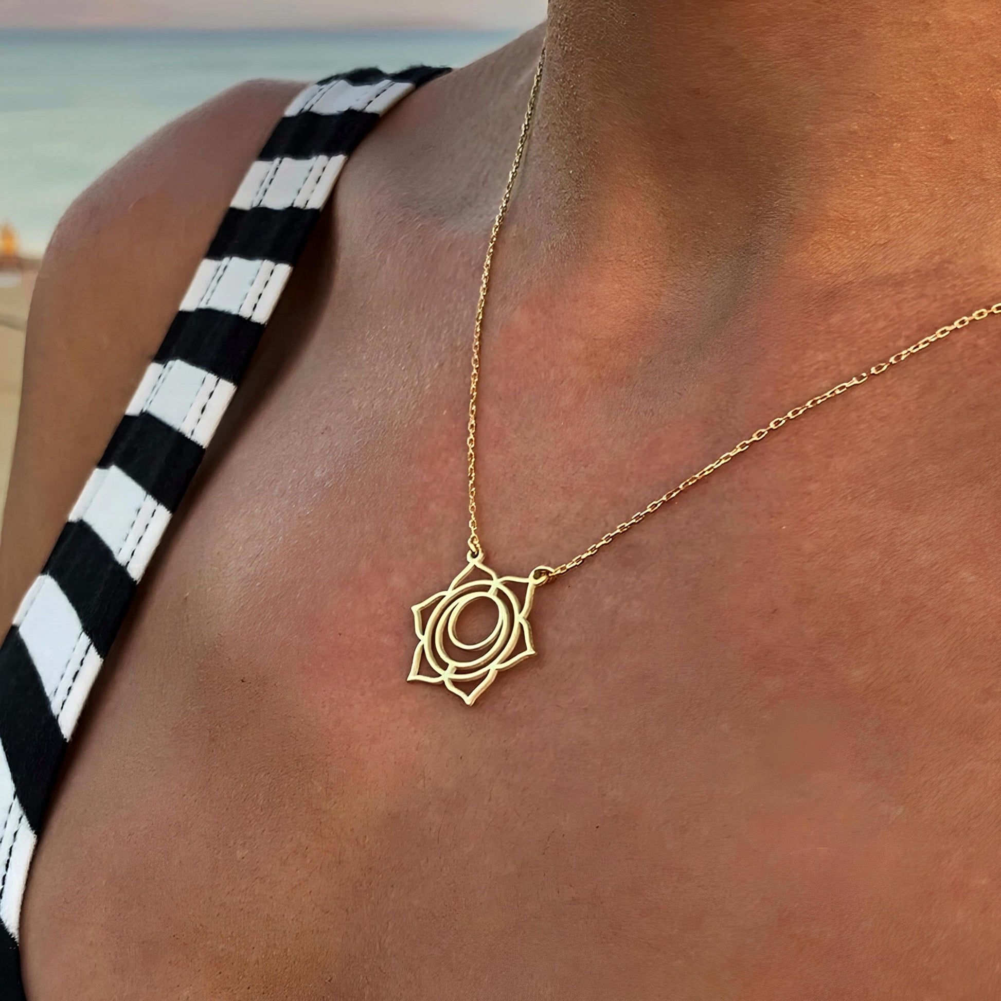 925 Ayar Gümüş Sakral Çakra Kolye: 14 Ayar Altın Kaplama Spiritüel Takı - Lisen Aksesuar