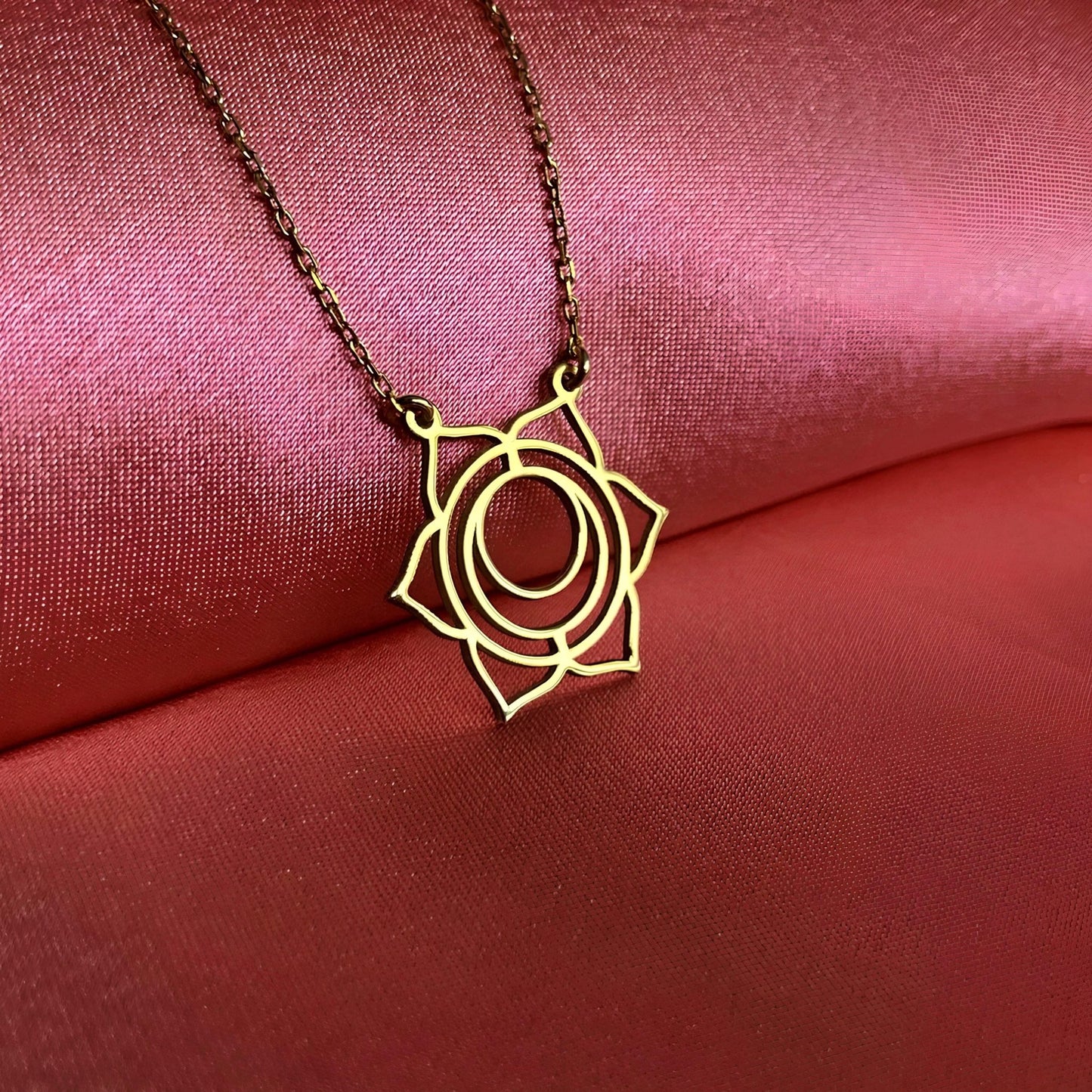 925 Ayar Gümüş Sakral Çakra Kolye: 14 Ayar Altın Kaplama Spiritüel Takı - Lisen Aksesuar