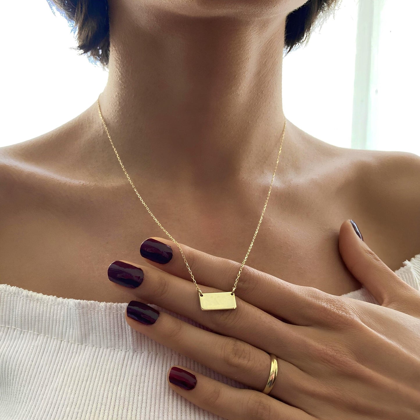 925 Ayar Gümüş Yatay Bar Kolye: Altın Kaplama Kişiye Özel Gravür Minimal Hediye - Lisen Aksesuar