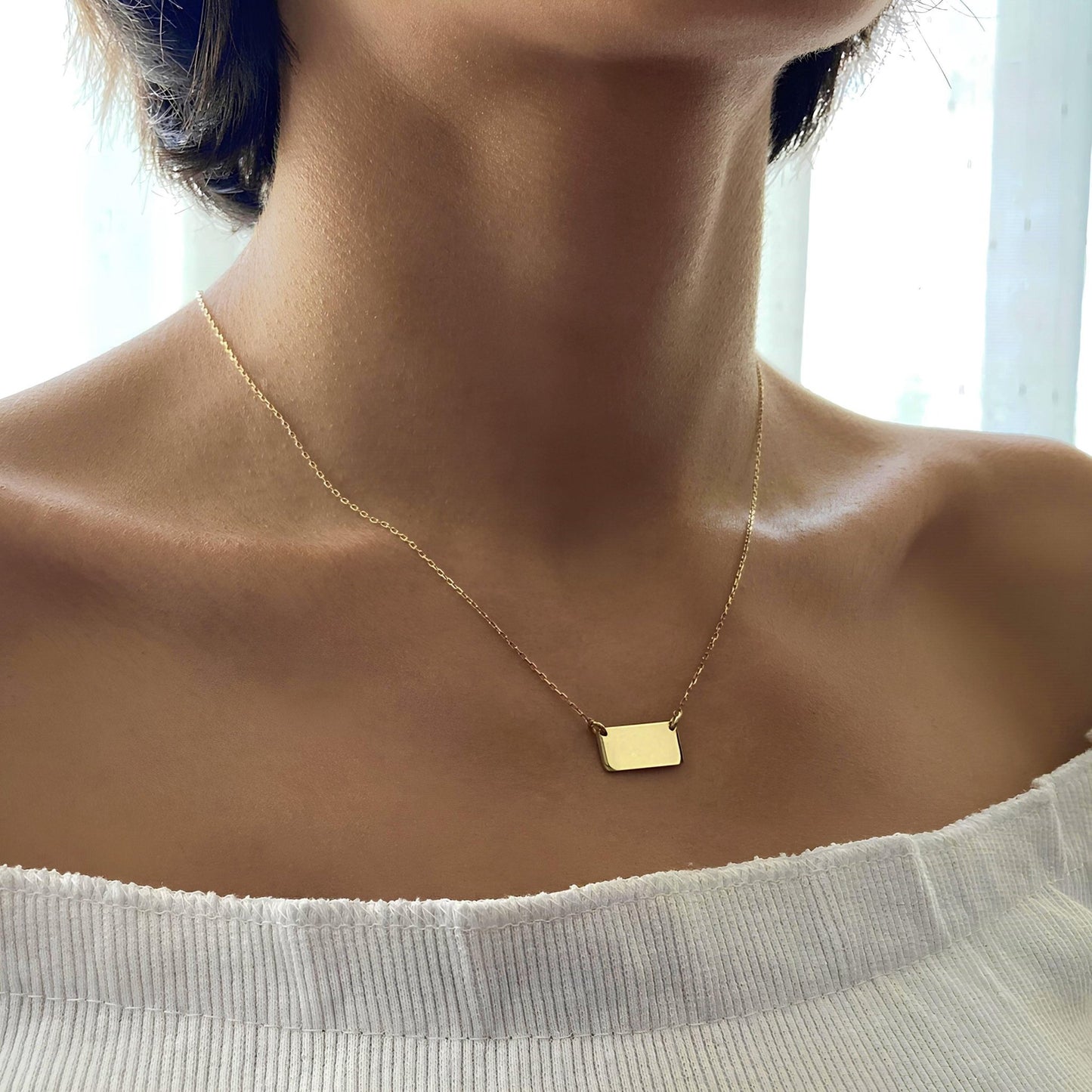 925 Ayar Gümüş Yatay Bar Kolye: Altın Kaplama Kişiye Özel Gravür Minimal Hediye - Lisen Aksesuar