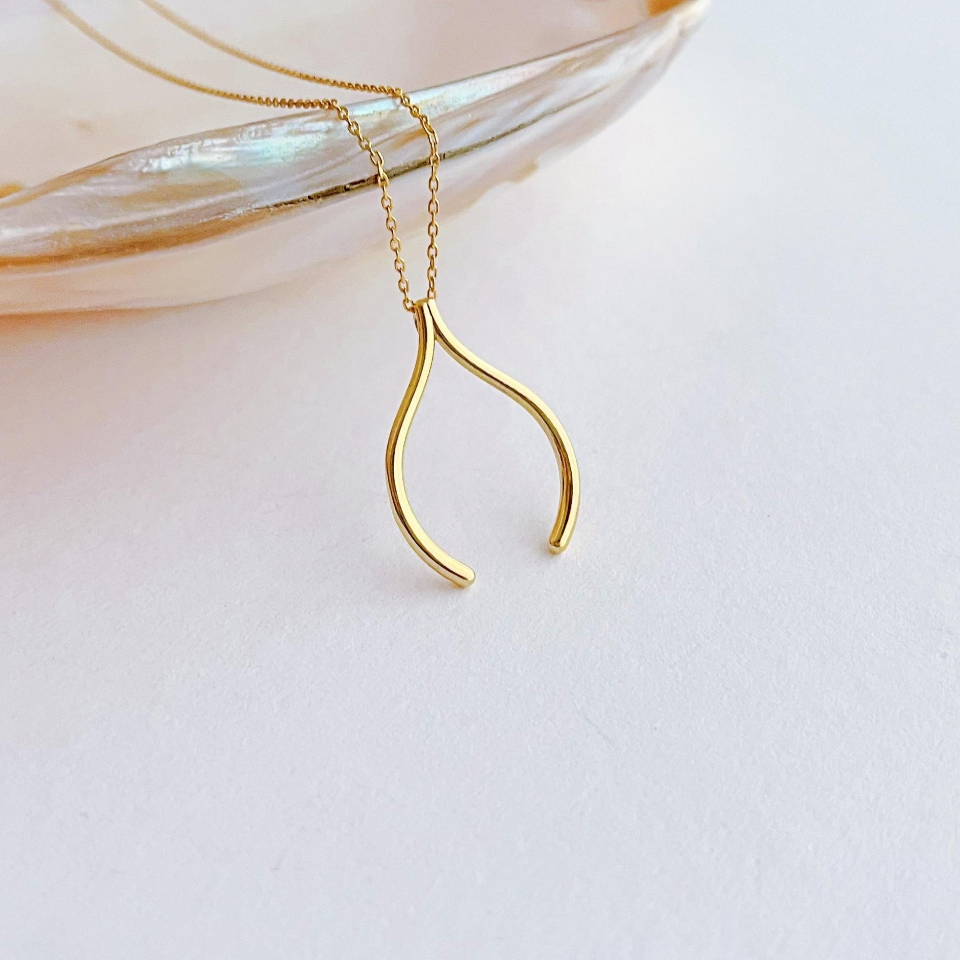 Altın Kaplama Dilek Kemiği Yüzük Tutucu Kolye: 925 Ayar Gümüş Şans ve Umut Sembolü - Lisen Aksesuar