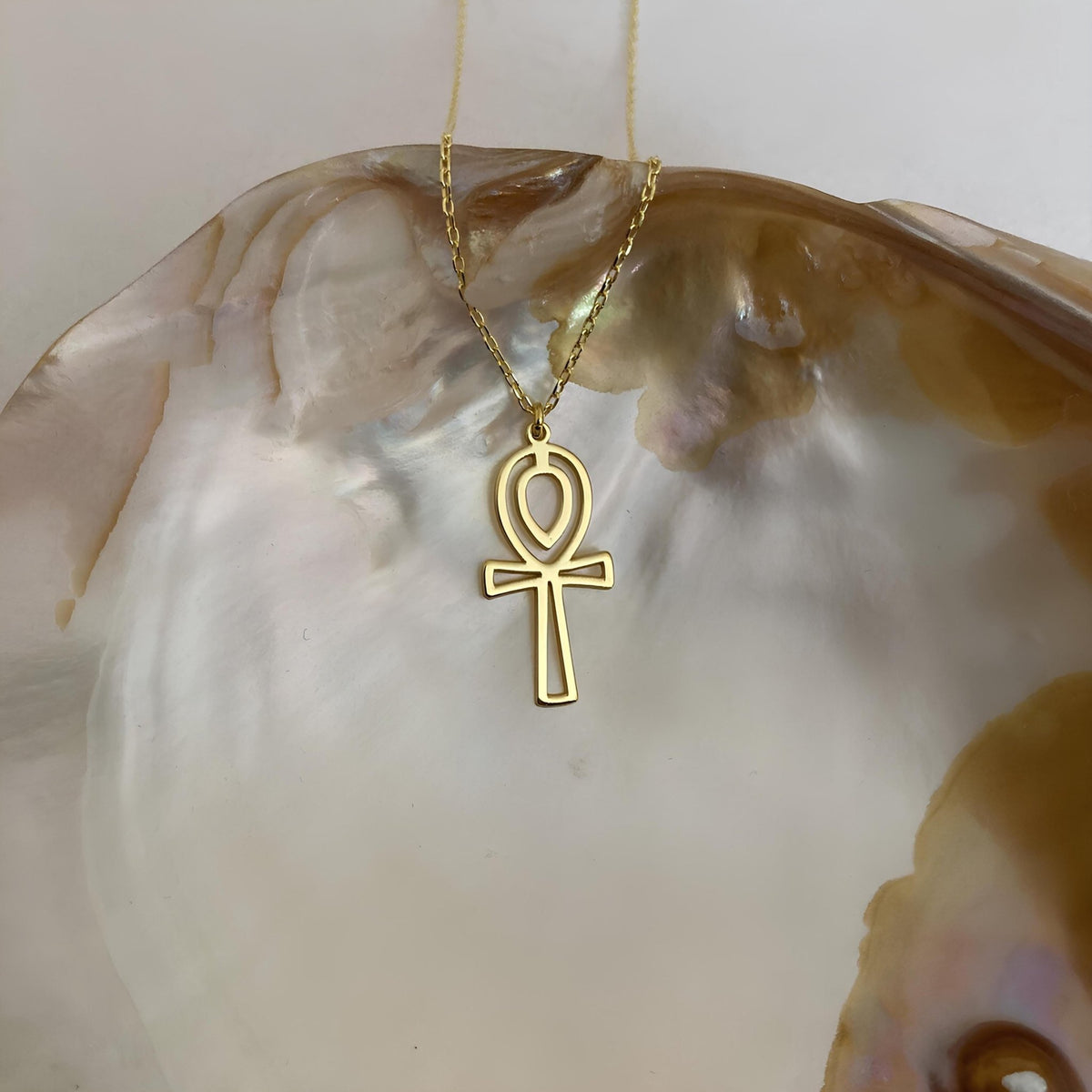 Dainty 14K Gold Ankh Necklace: Egyptian Key of Life Pendant - Lisen Aksesuar