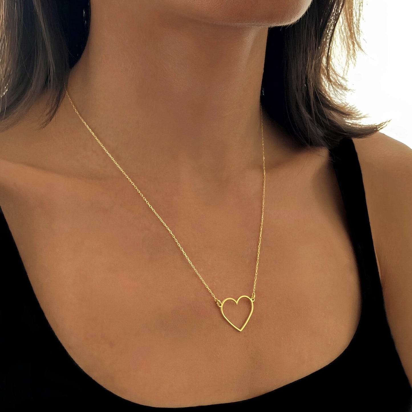 Minimalist Kalp Kolye: 14 Ayar Altın, Sevgi ve Zarafet Sembolü Kolyesi - Lisen Jewelry