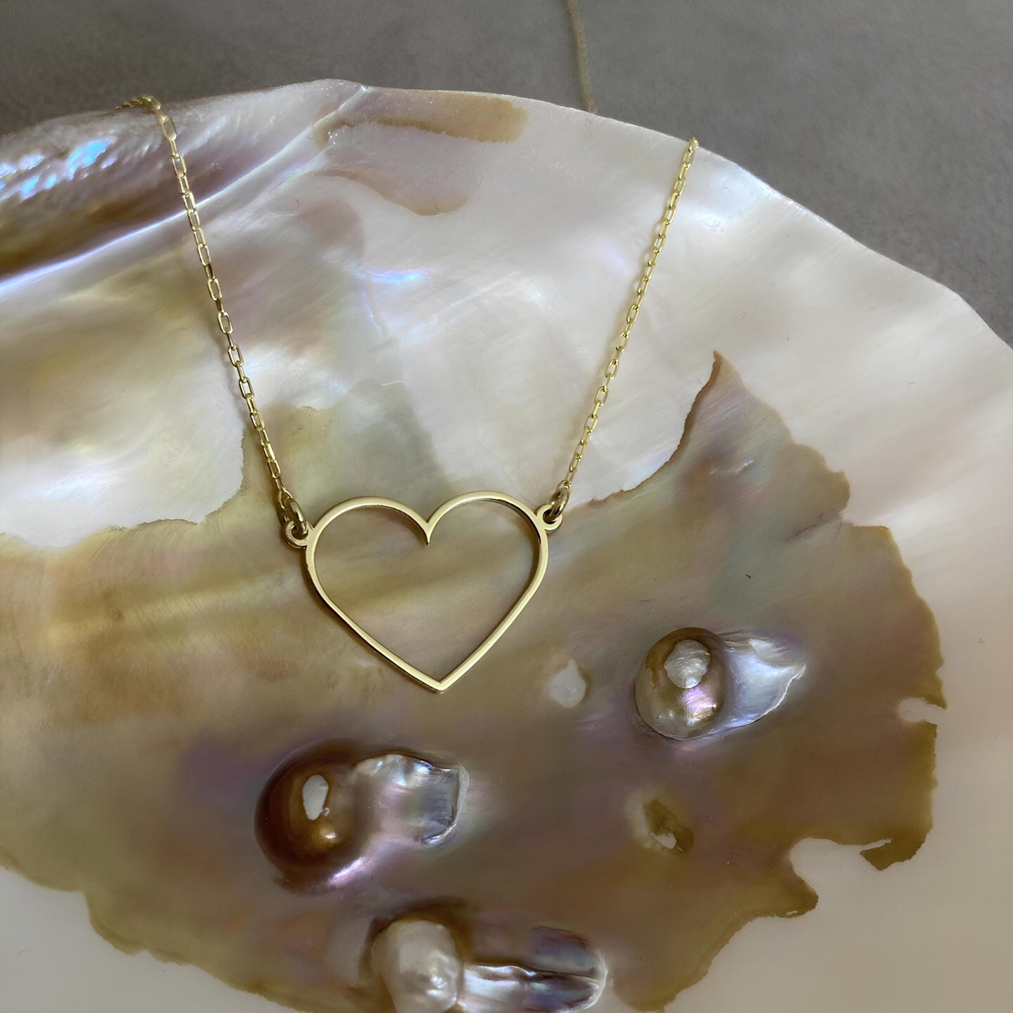 Minimalist Kalp Kolye: 14 Ayar Altın, Sevgi ve Zarafet Sembolü Kolyesi - Lisen Jewelry