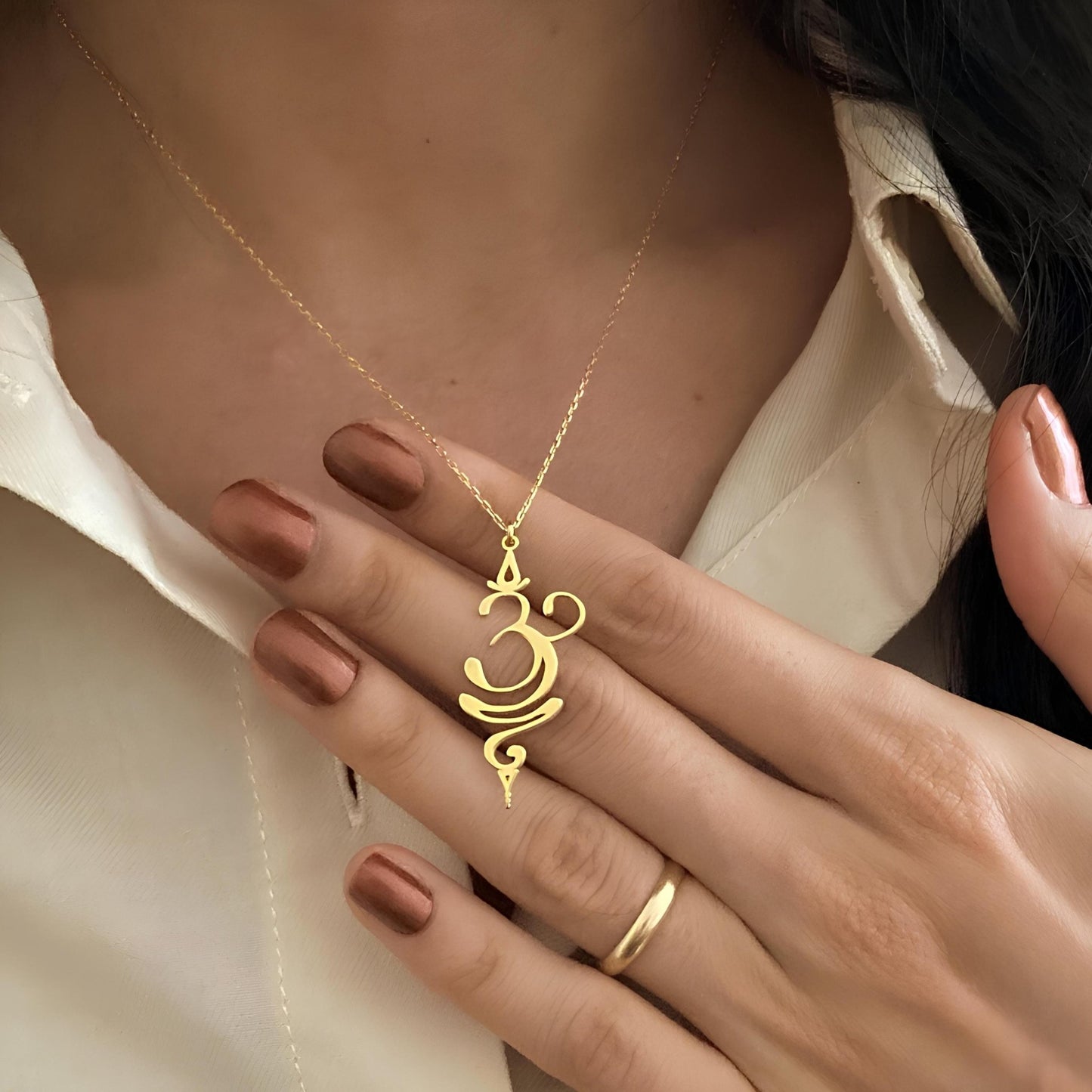 OM Sembolü Yoga Kolye – 925 Ayar Gümüş, Altın ve Rose Altın Kaplama Spiritüel ve Meditasyon Takısı - Lisen Jewelry